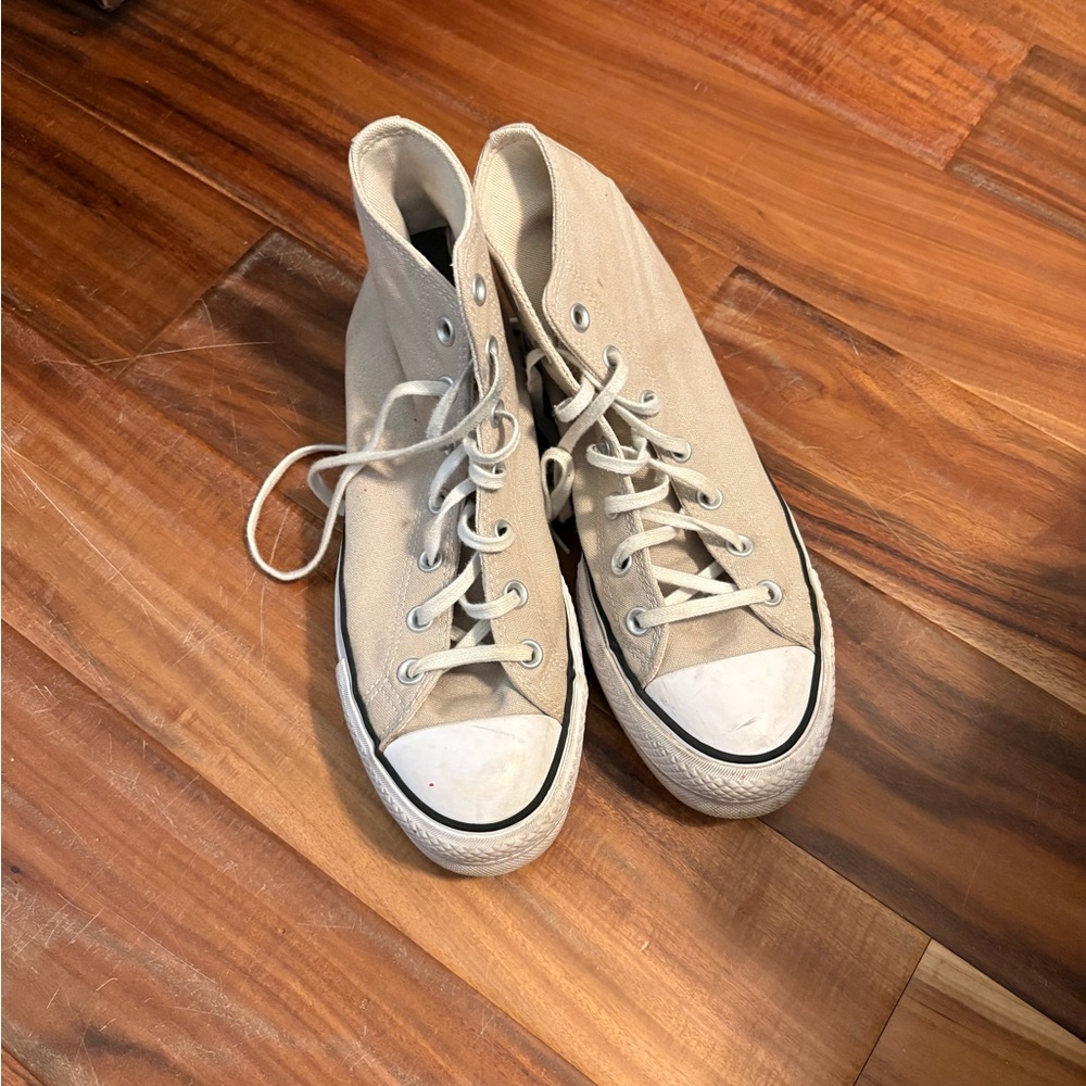 Converse High-Top Sneakers in Beige and White